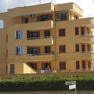 Cala Apartamento Durrës